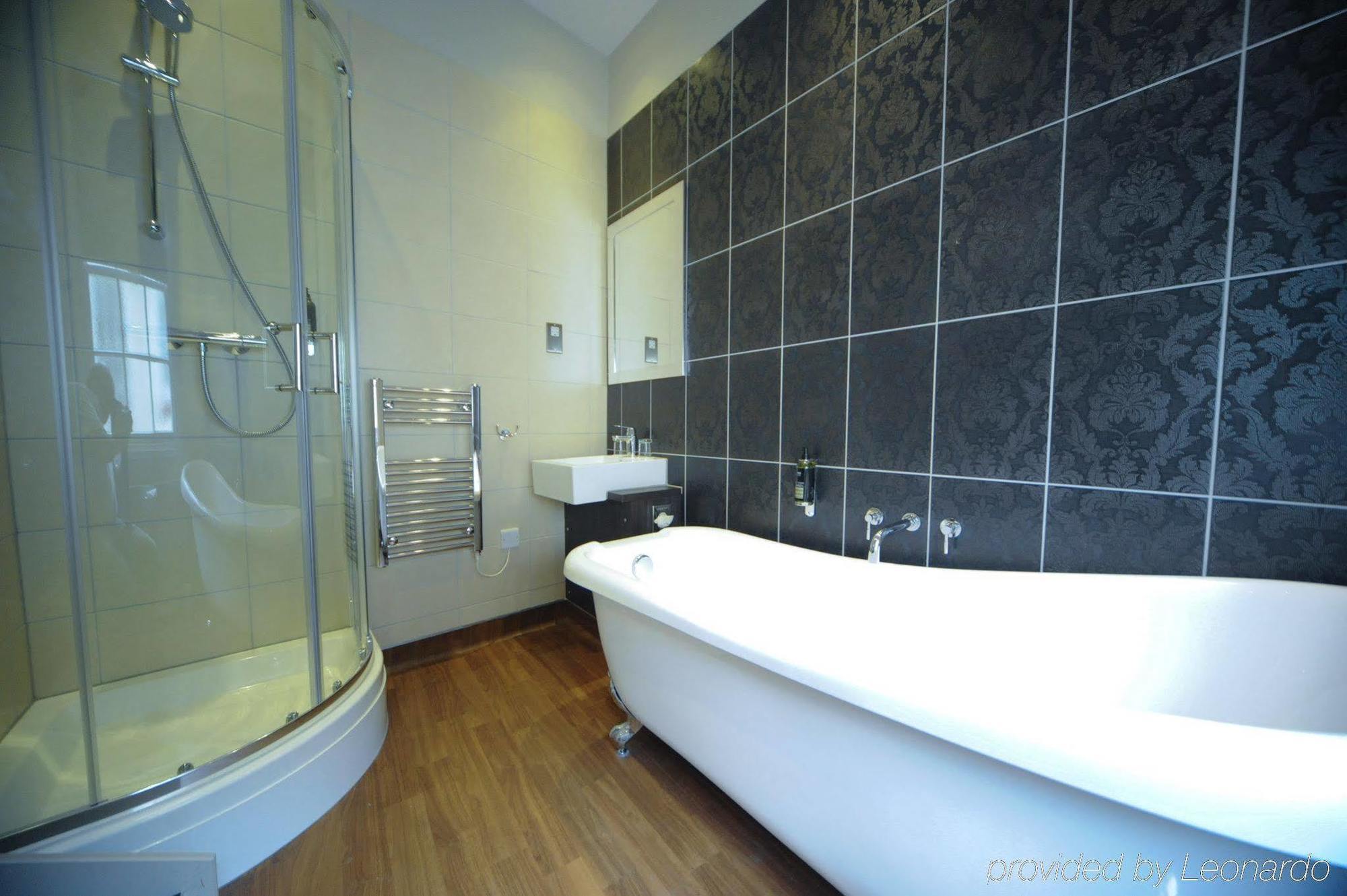 The Bull Hotel Стоуні-Стратфорд Екстер'єр фото