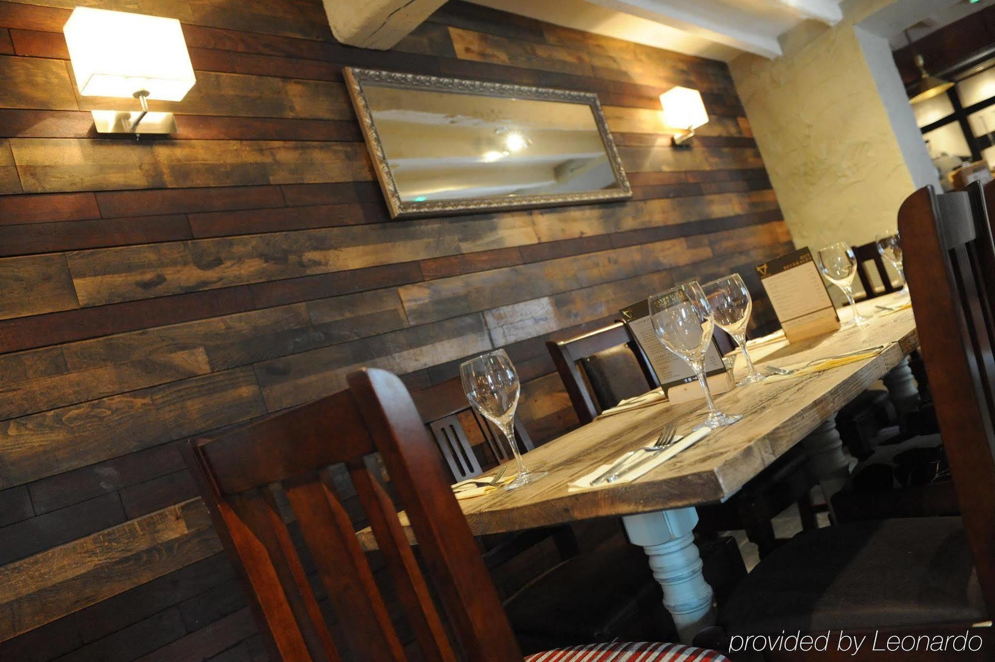 The Bull Hotel Стоуні-Стратфорд Екстер'єр фото