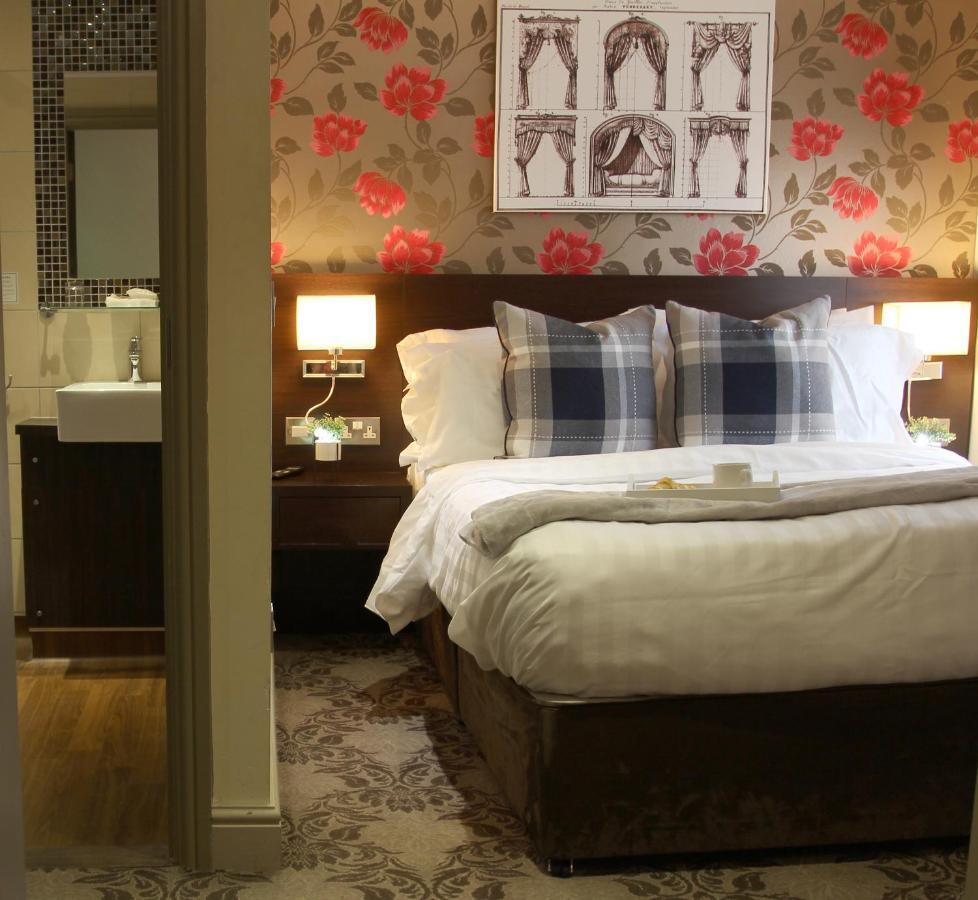 The Bull Hotel Стоуні-Стратфорд Екстер'єр фото